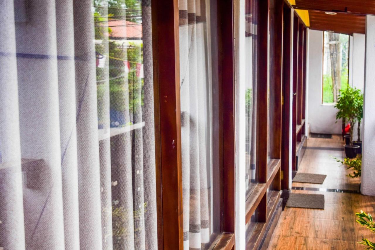 360 Beach Residence Negombo Exterior foto